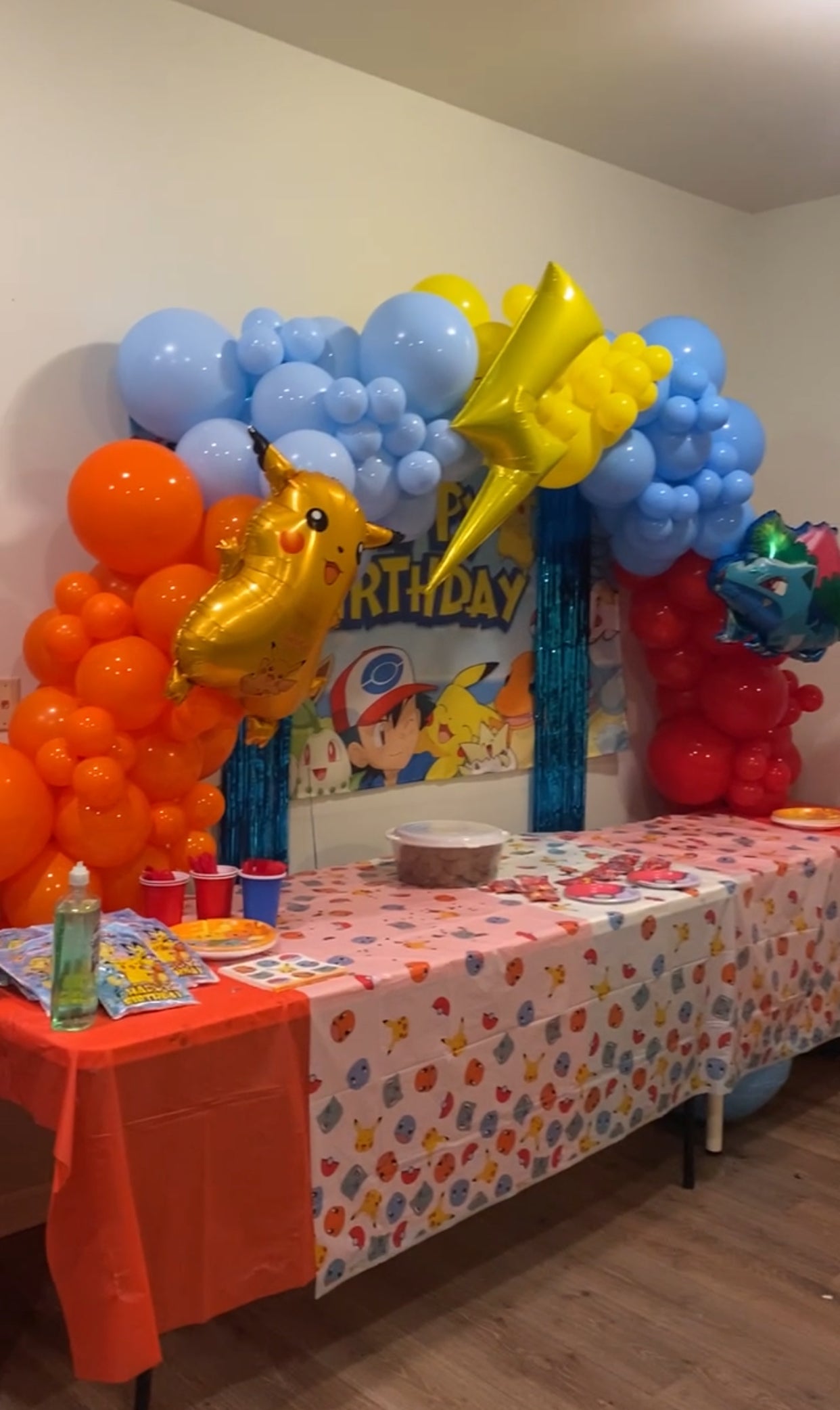Table Arch