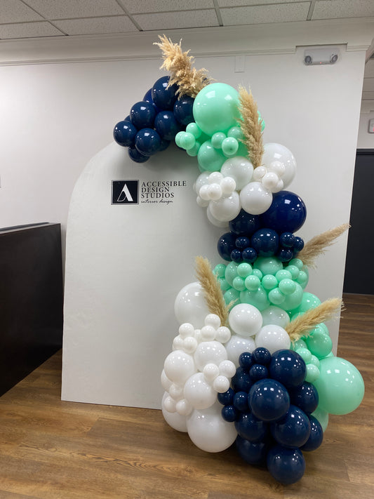 Single Panel + Garland