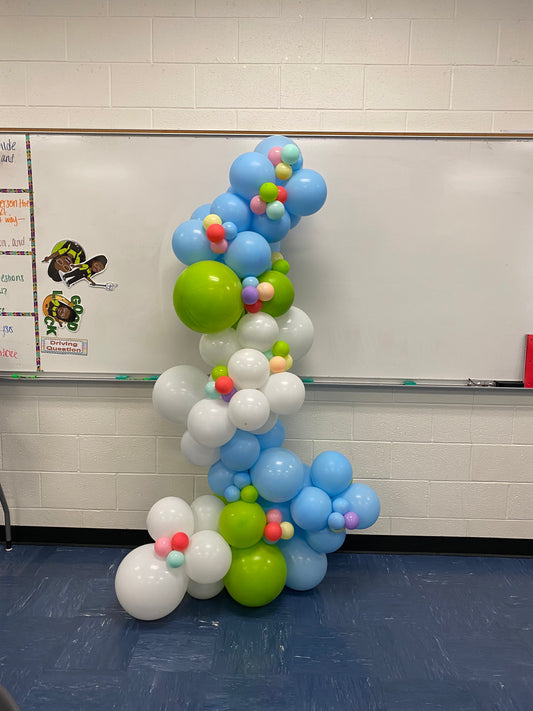 Freestanding Garland